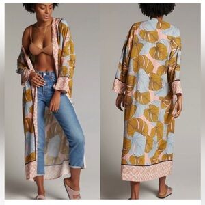 Anthropologie BInk London Sophia
Duster / One Size
